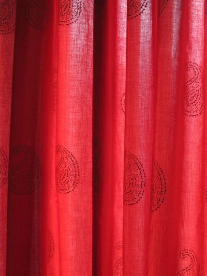 http://www.ebay.com/itm/Anokhi-curtain-with-top-ties-red-with-gold-paisley-print-100-cotton-/121085638844?roken=cUgayN